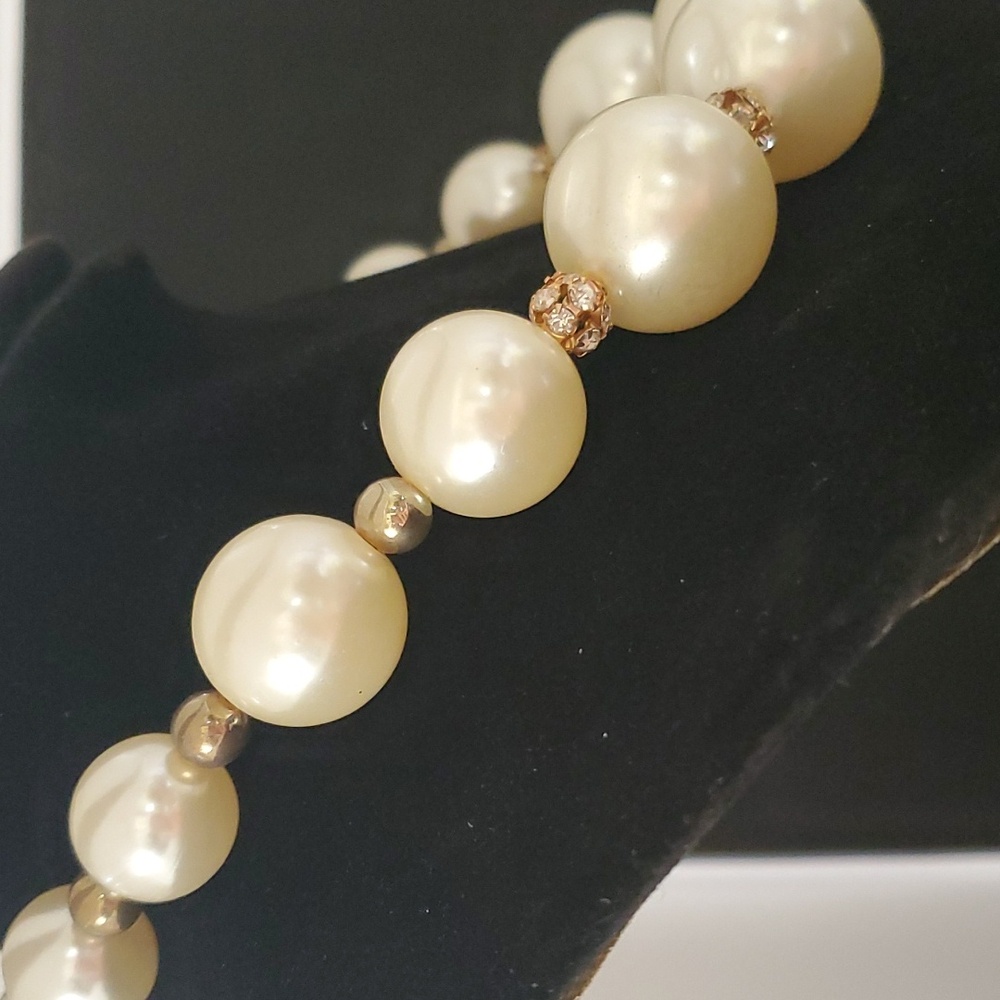 Necklace - Picture 5 of 5